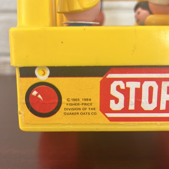 Vintage Fisher Price 192 School Bus “1965-1984” 7  little people - Picture 5 of 10